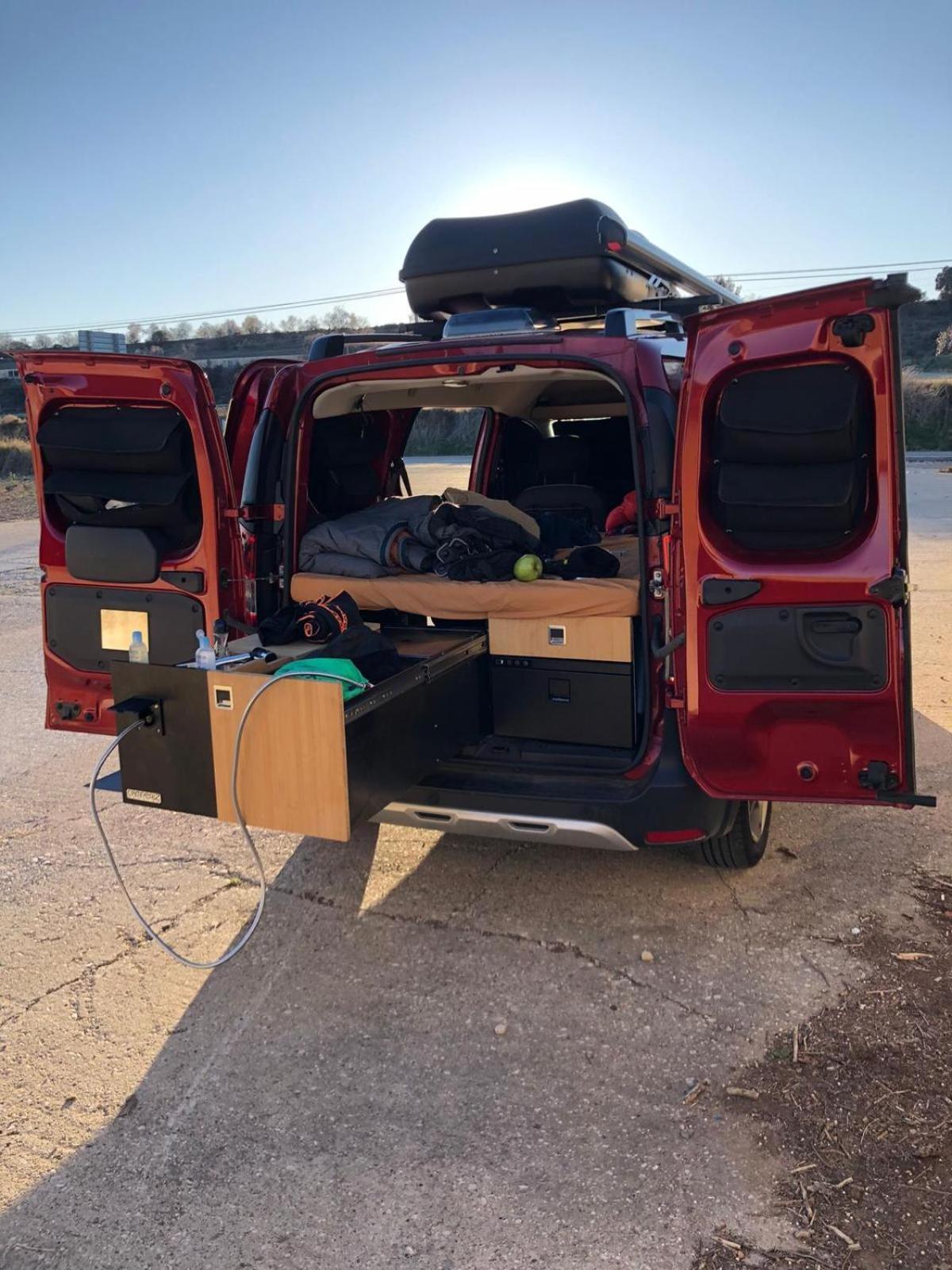 Dacia Dokker Camperiz Hotel Palma de Mallorca Bagian luar foto