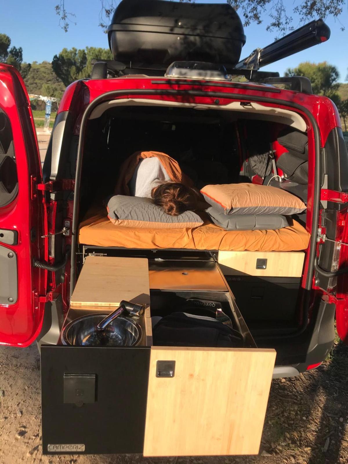 Dacia Dokker Camperiz Hotel Palma de Mallorca Bagian luar foto