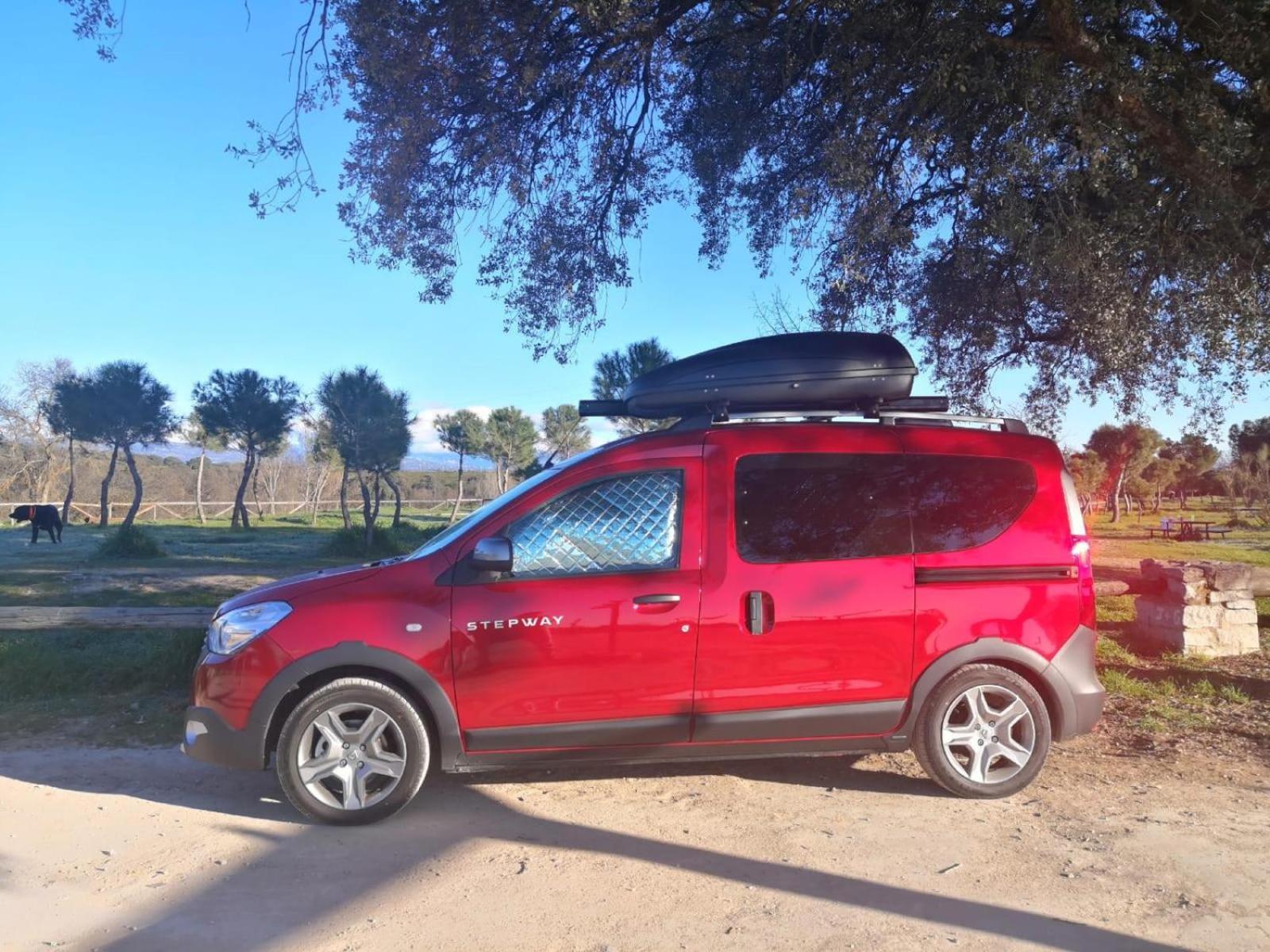Dacia Dokker Camperiz Hotel Palma de Mallorca Bagian luar foto